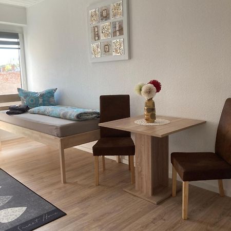 Ferienwohnung Zeitz Appartment Zeitzer Dom Bagian luar foto