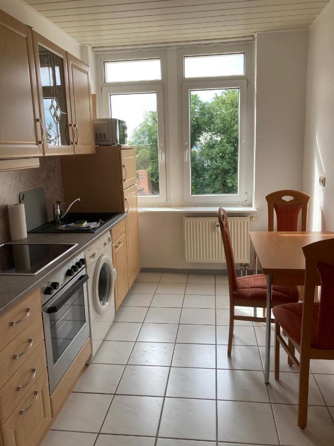 Ferienwohnung Zeitz Appartment Zeitzer Dom Bagian luar foto