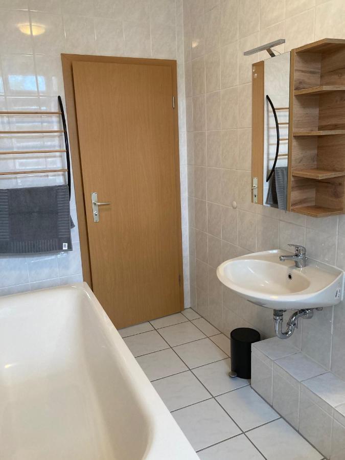 Ferienwohnung Zeitz Appartment Zeitzer Dom Bagian luar foto