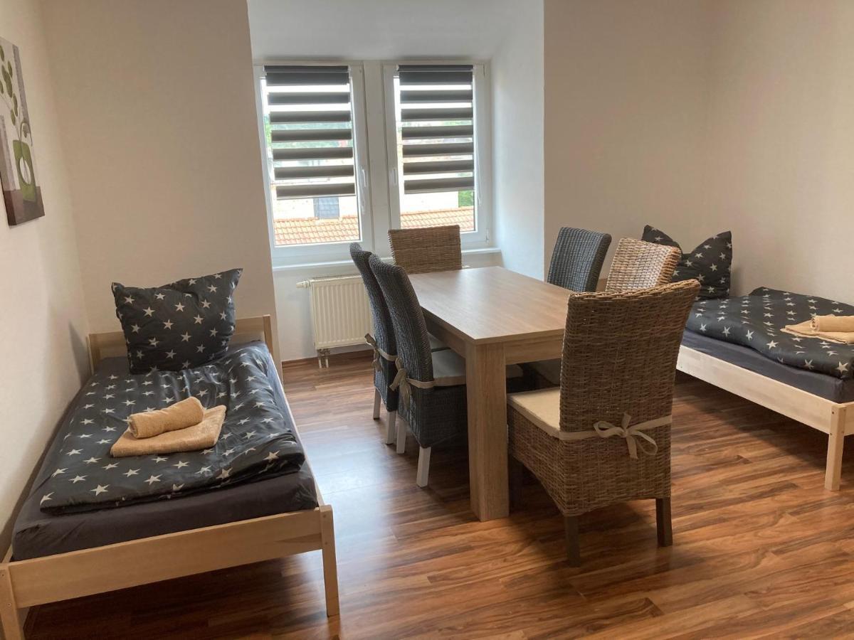 Ferienwohnung Zeitz Appartment Zeitzer Dom Bagian luar foto